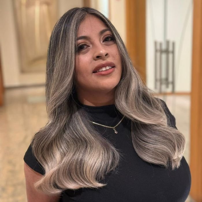 Gorro brasileño dorado